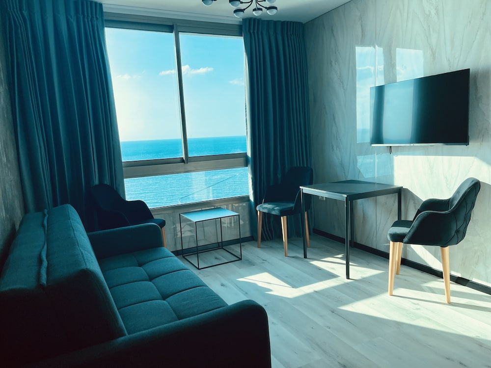 Carmel Holiday Apartments