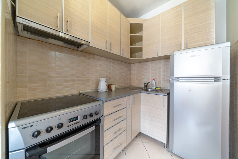 SMS Apartments