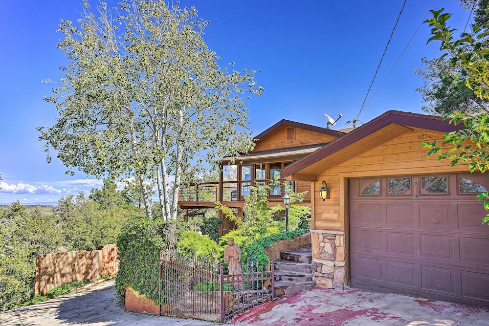 Prescott Vacations - Picturesque Prescott Home w/ Mtn Views Hot Tub - Property Image 29