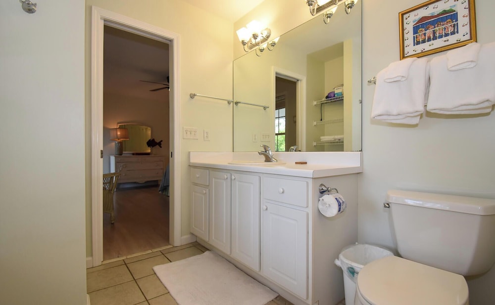 Spacious 4-bed, 4-bath Home in the Heart of Fripp Island