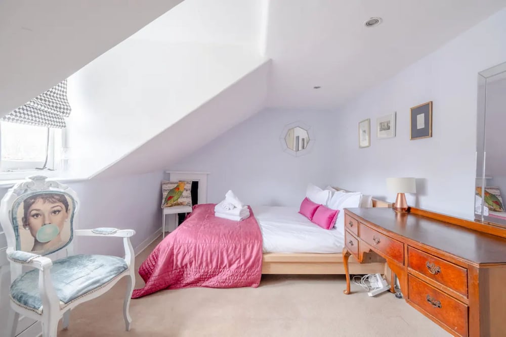 Beautiful and Central 3 Bedroom Retreat in Angel