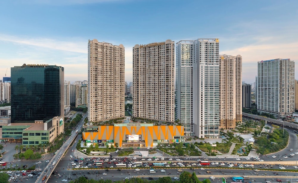 Hagi APT - Vinhomes D'Capitale in Ha Noi