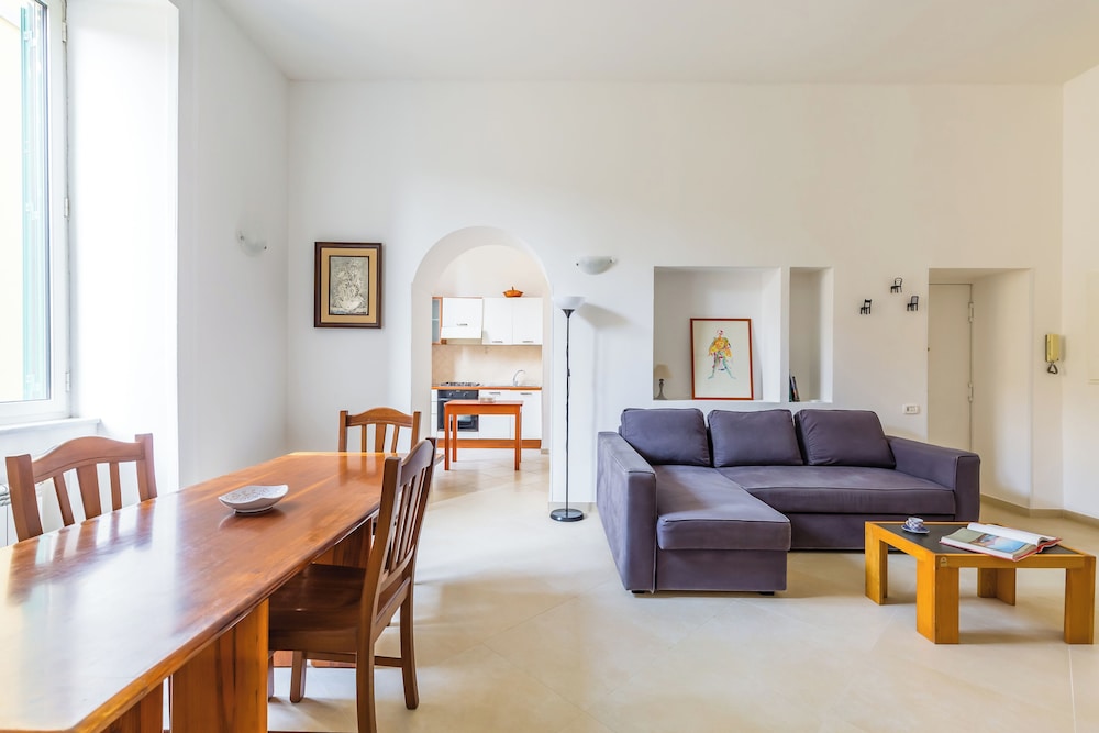 Orsola Comfort House