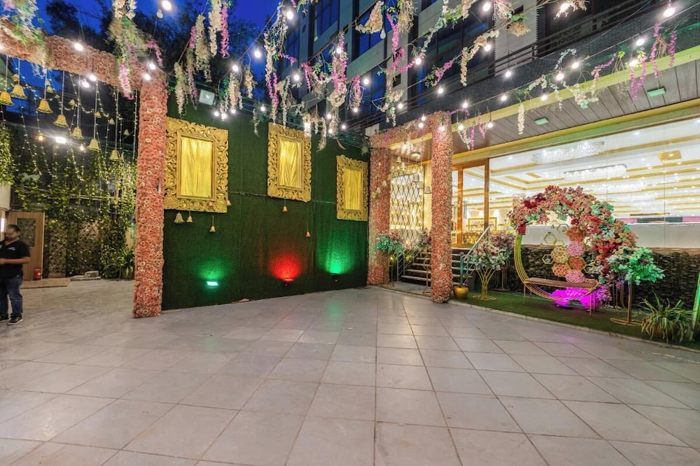 Hotel Palazzo Inn Mansarovar Garden