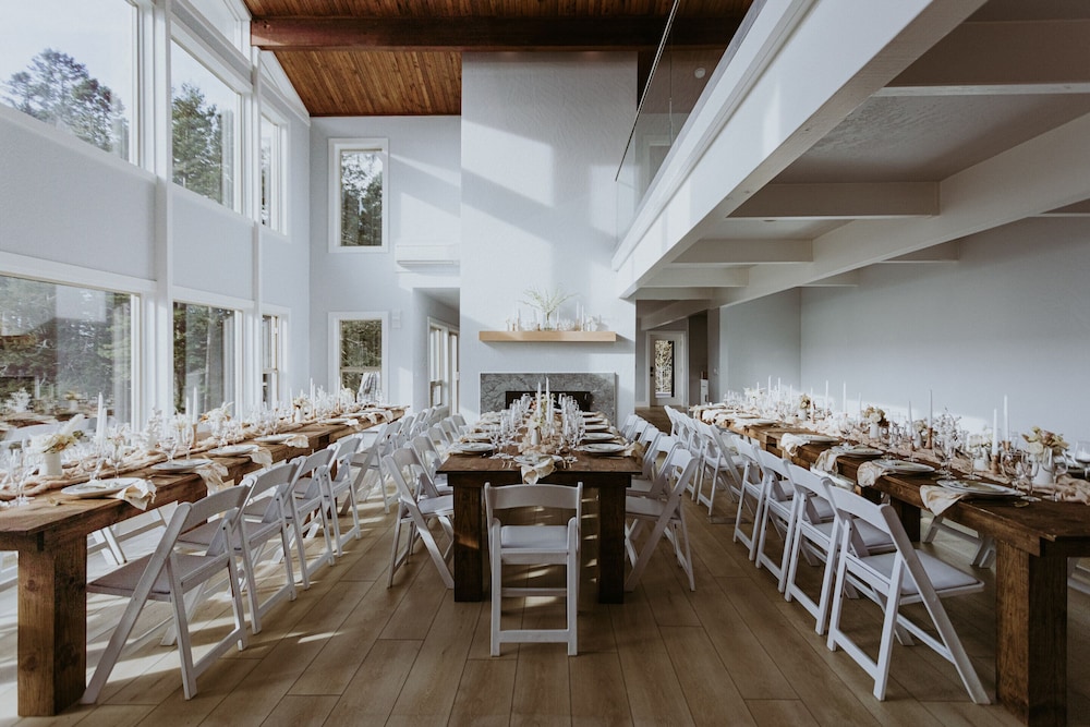 meeting & event spaces