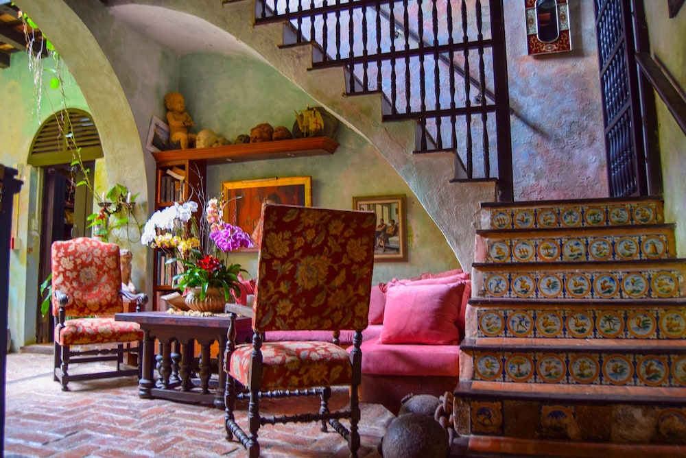 The Gallery Inn - Property Image 4