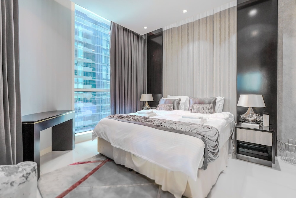 Upper Crest Residences - Downtown Dubai