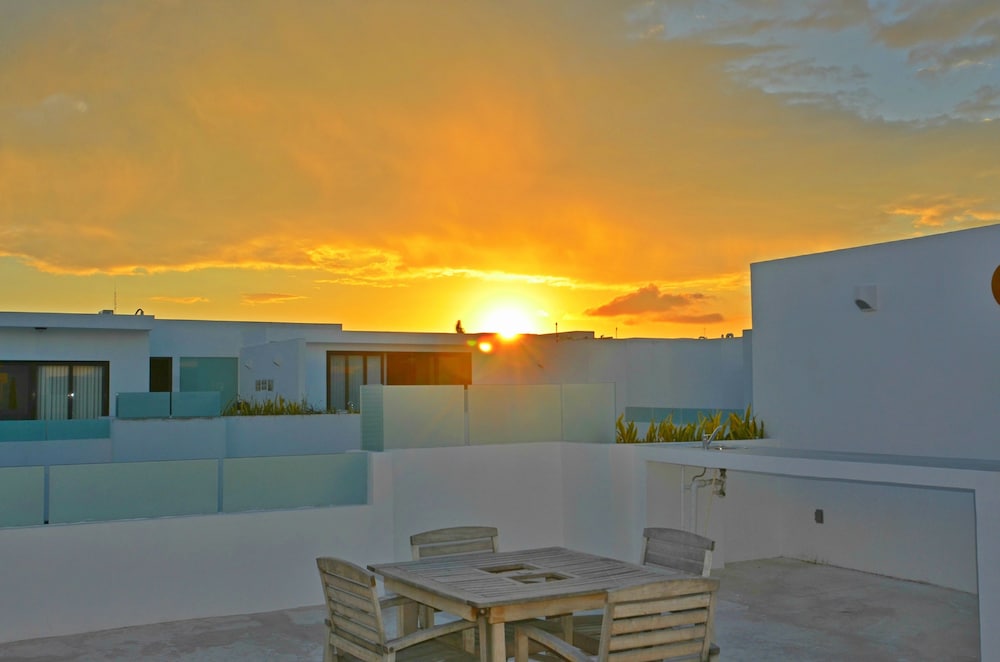 A-Nah Suites Apartamentos by CSR