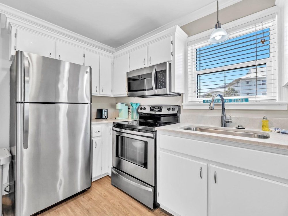 Beachside Villas 214