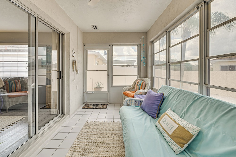 Renovated Villa Btwn Lake Sumter & Spanish Springs