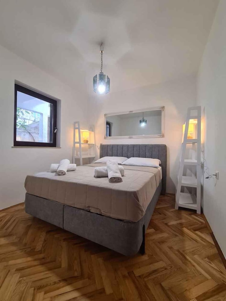 Apartmani Jaka