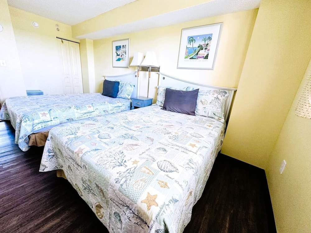 Conway Vacations - Baywatch I 1607 1 Bedroom Condo by RedAwning - Property Image 3