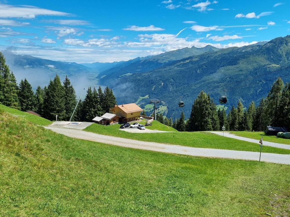 Chalet Salzach Near Ski Lift & Spa