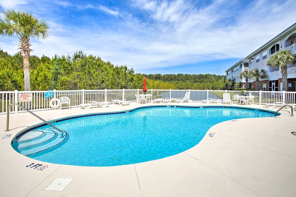 Little River Condo w/ Pool < 6 Mi to Beach! view 4