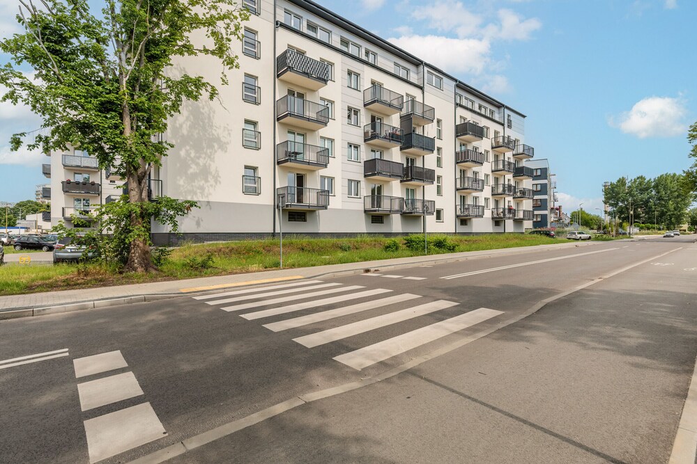 Colorful Apartment Luzycka by Renters view 3