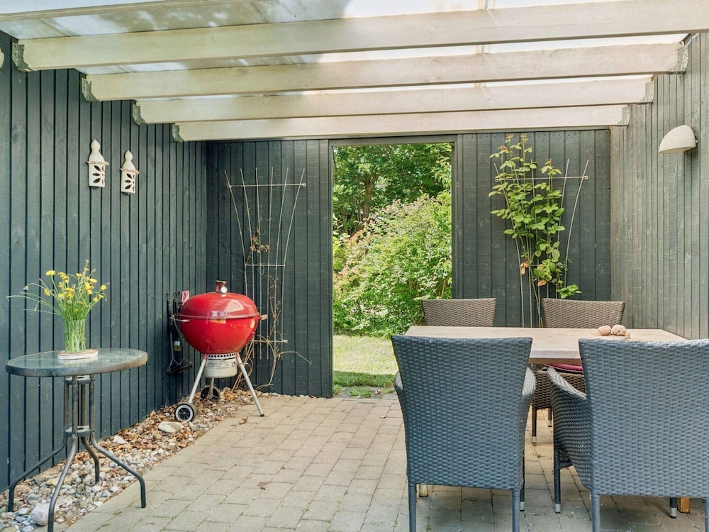 4 Star Holiday Home in Store Fuglede