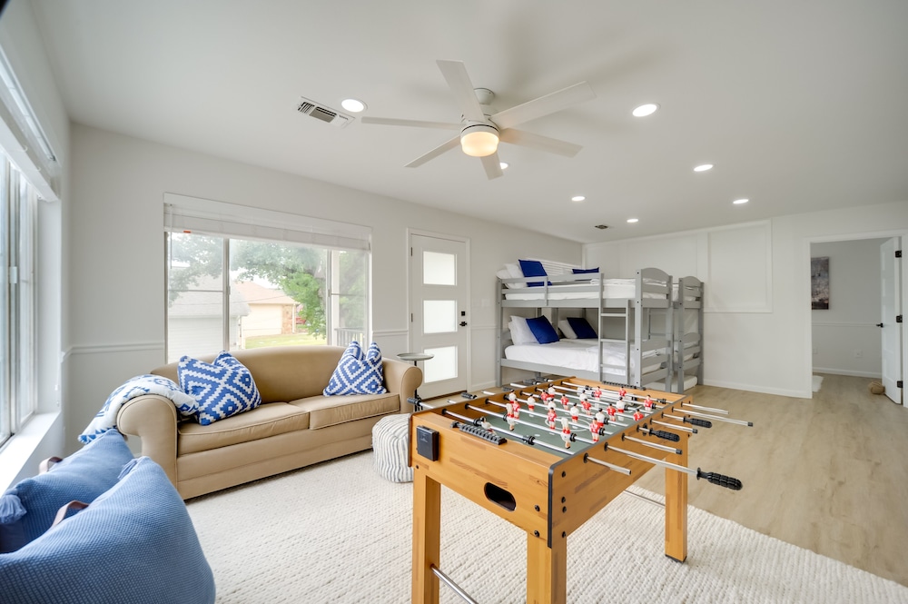 Marble Falls Vacations - Lakefront Granite Shoals Escape w/ Dock! - Property Image 3