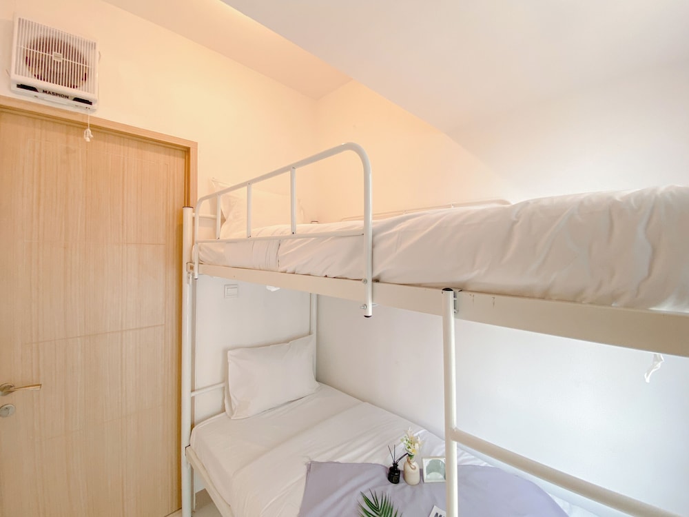 Restful And Good Deal 2Br At Tokyo Riverside Pik 2 Apartment