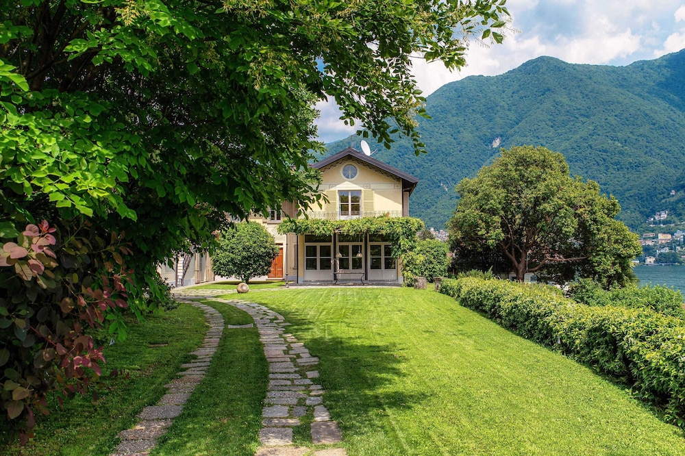 Villa Edmonda view 3