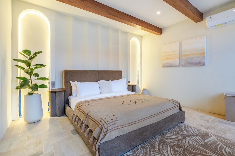 3BR Luxe Pool Villa Anaya