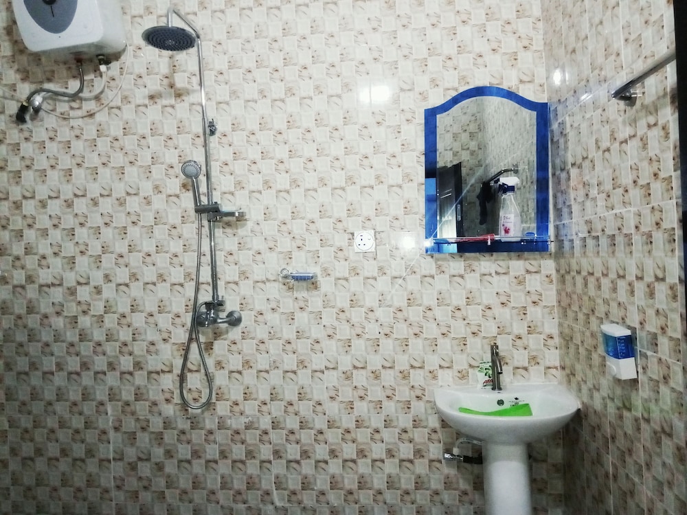 Photo 11