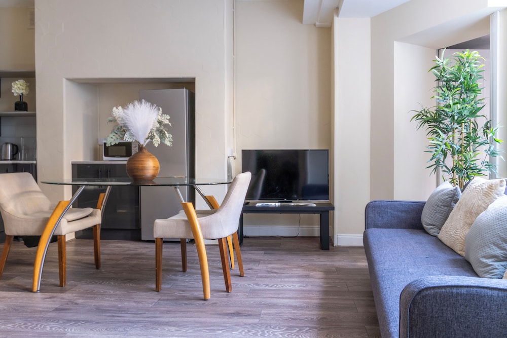 The Egerton - Serviced Apartments