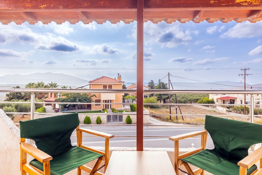 Amazing Villa Chrysanthi With Private Pool