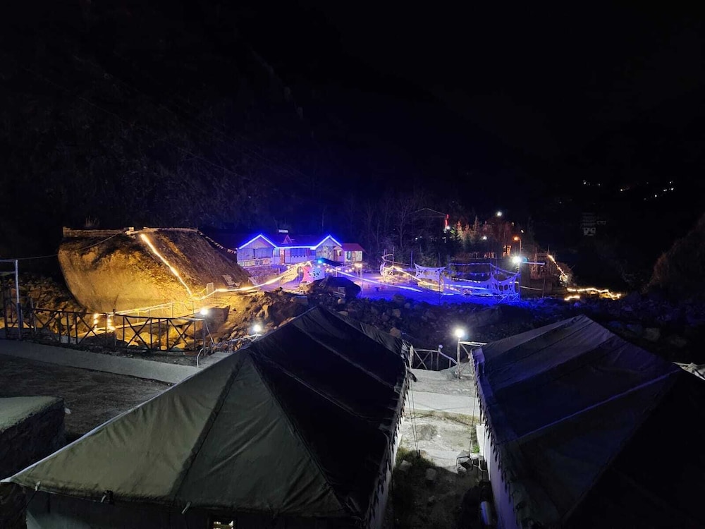 Kasol Heights A Leisure Resort