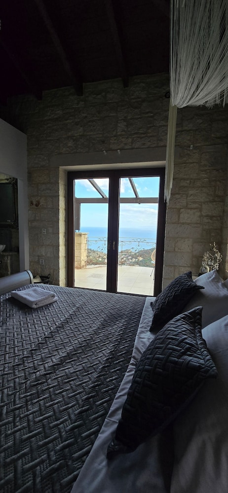 Luxury Villa Rodianna