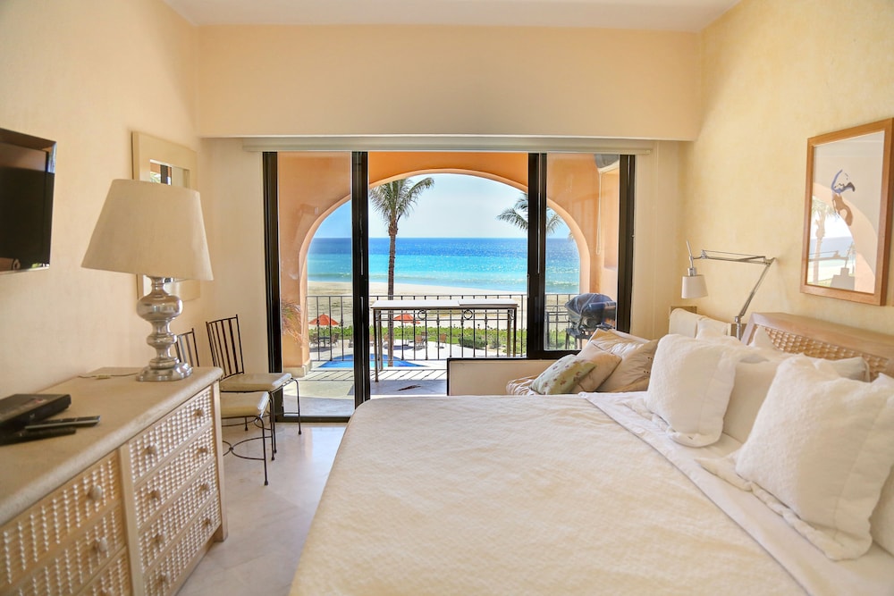 Casa del Mar Condos