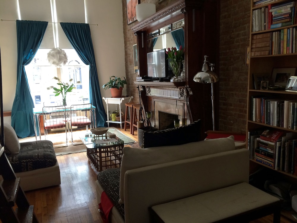Lincoln Center Apartments