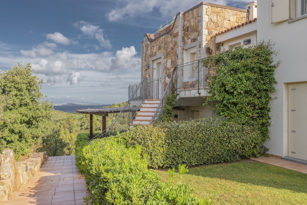 Residence Ea Bianca