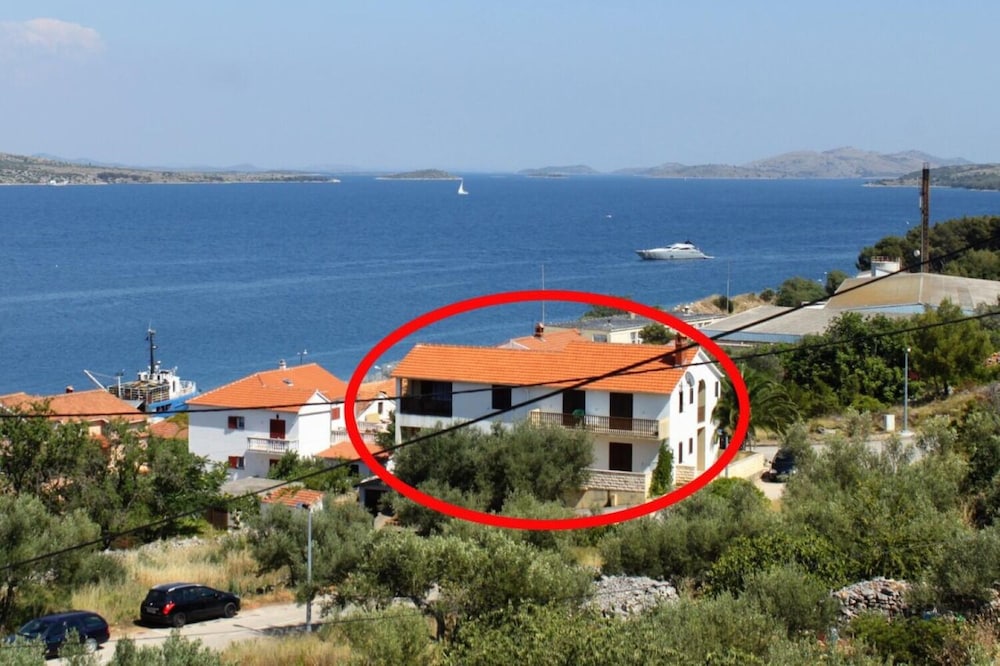 Dari - 70m From Sea - A1