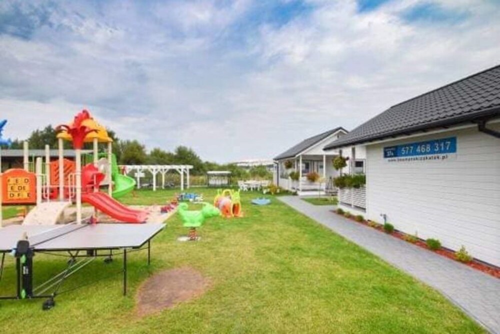 Comfortable Holiday Homes With Terraces view 3