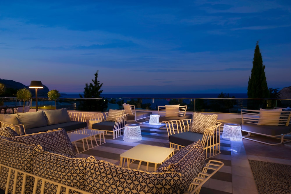 Porto Angeli Beach Resort – All Inclusive