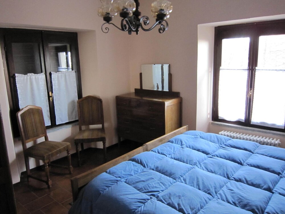 Farmhouse in Verbania With Mountain Views photo 5