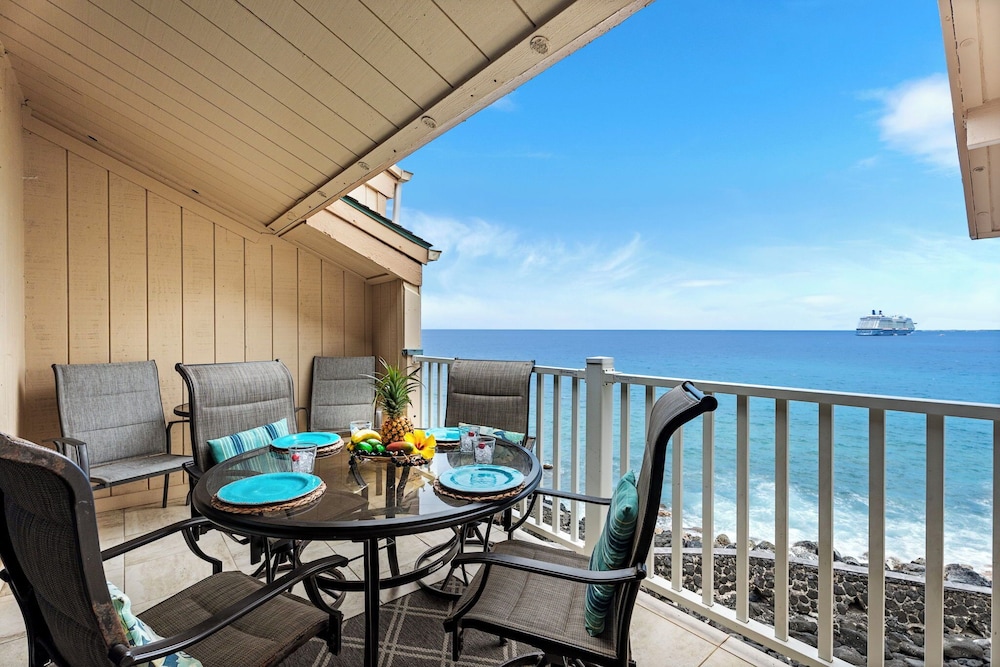 Direct Ocean Front - Upgraded Unit - Free Concierge - Vrkcv