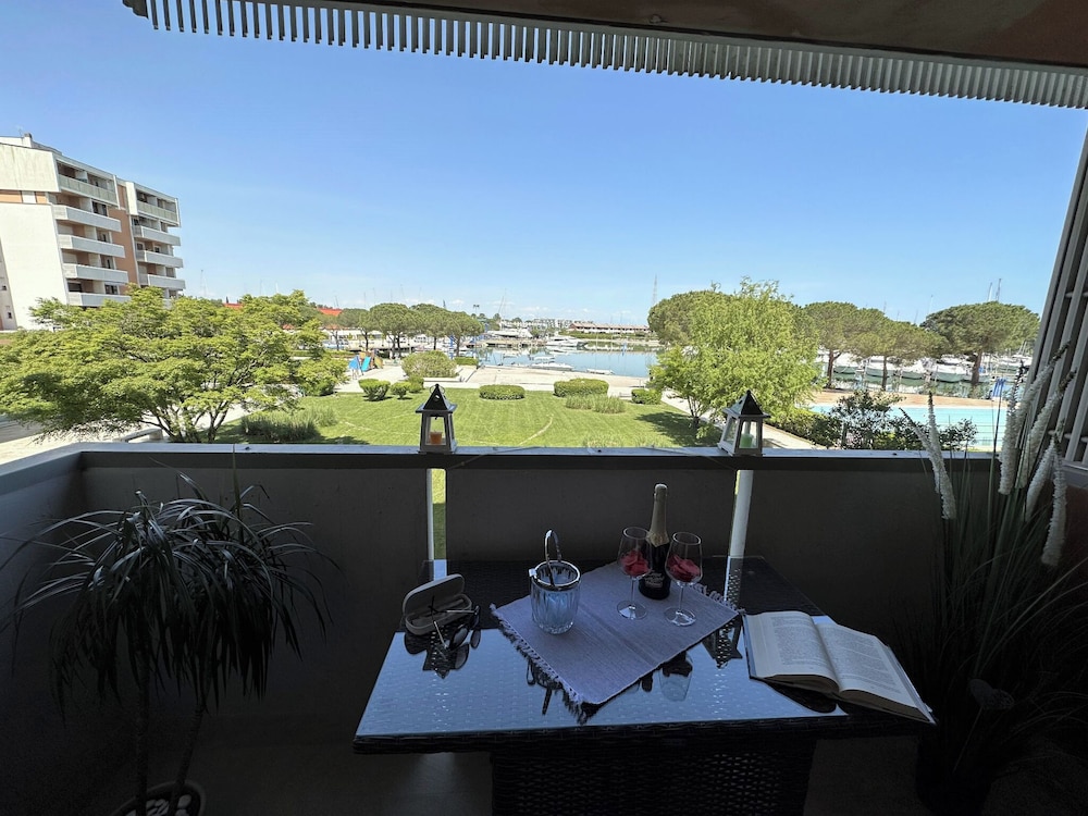 Lovely Studio With Terrace in Lignano view 5