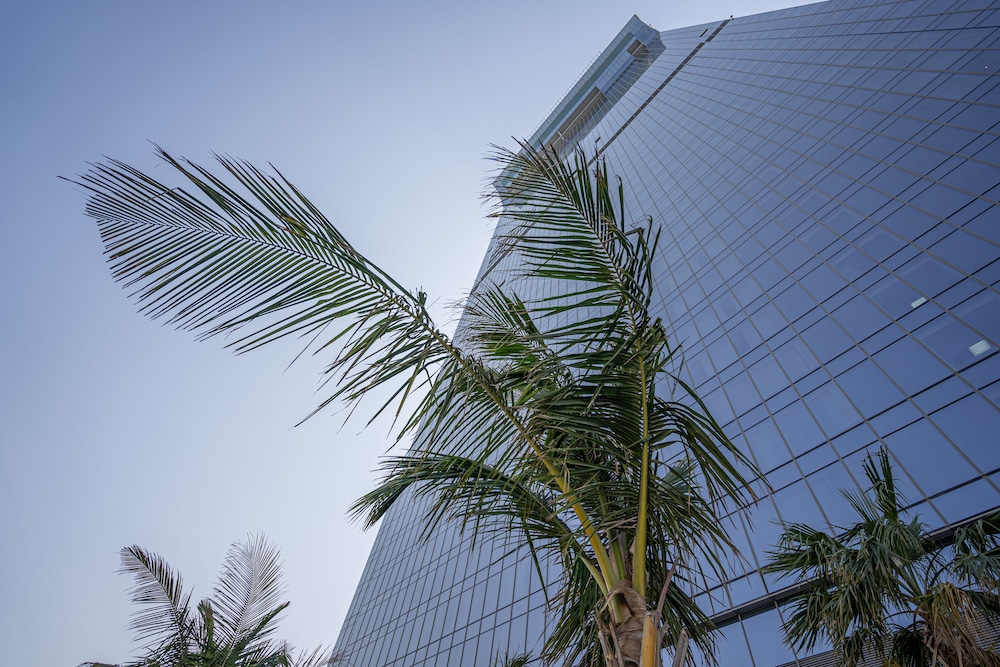 HiGuests - The Palm Tower