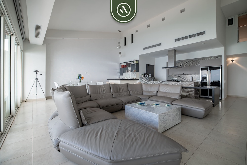 Grand Venetian T3000 Ph202