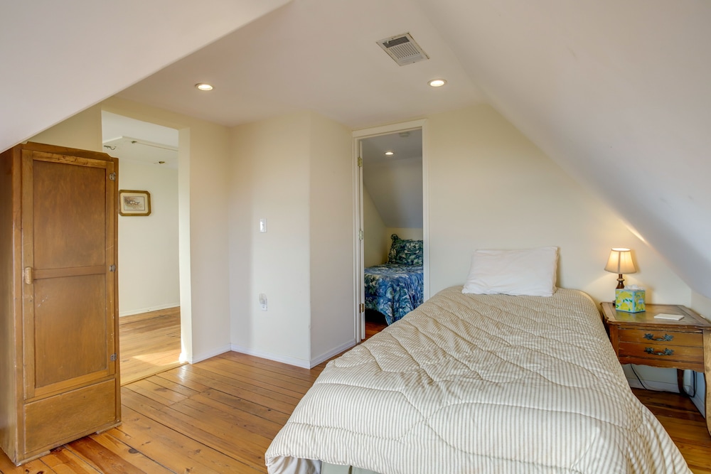 Historic Hoopersville Getaway on Chesapeake Bay! view 4