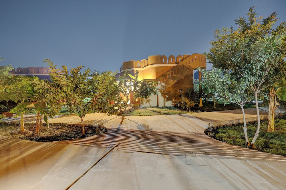 Aanandam Resort By ELIVAAS