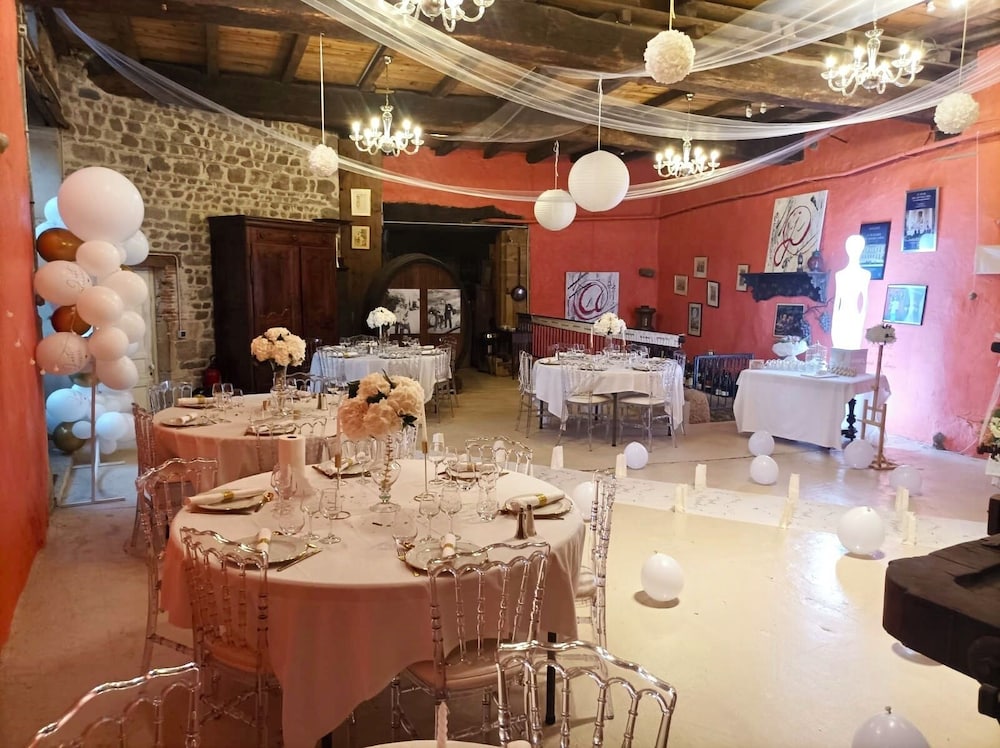 meeting & event spaces