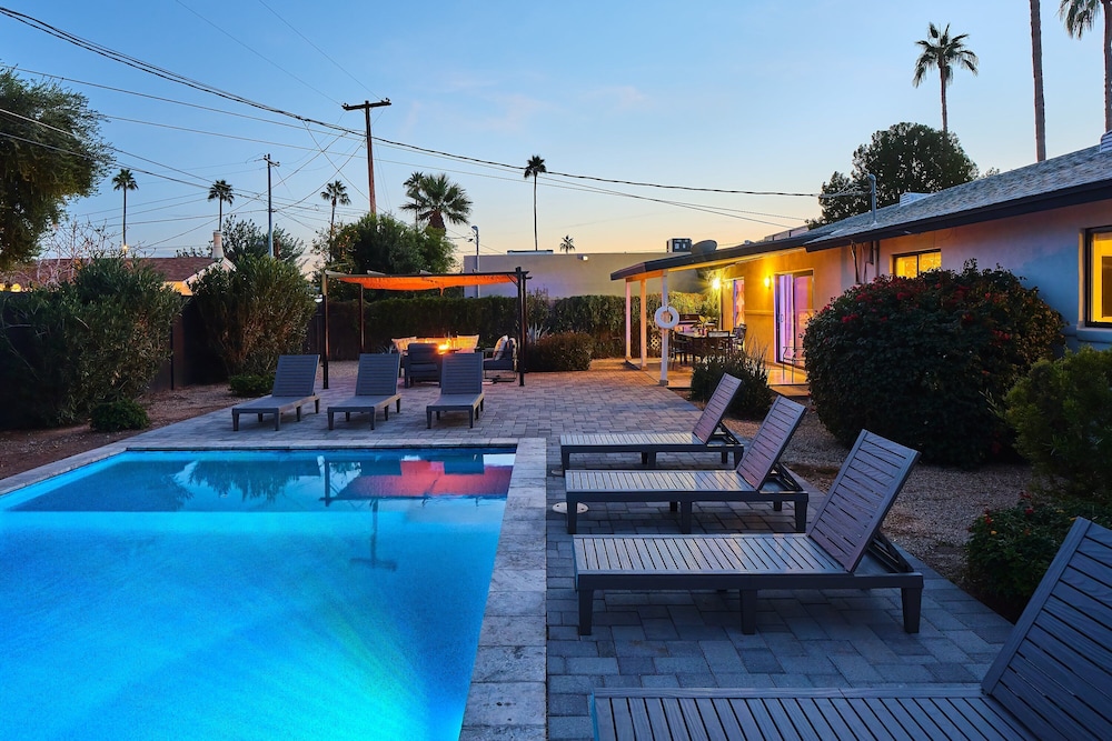 Disco in the Desert - Walk 2 Old Town - Pool Heat Available