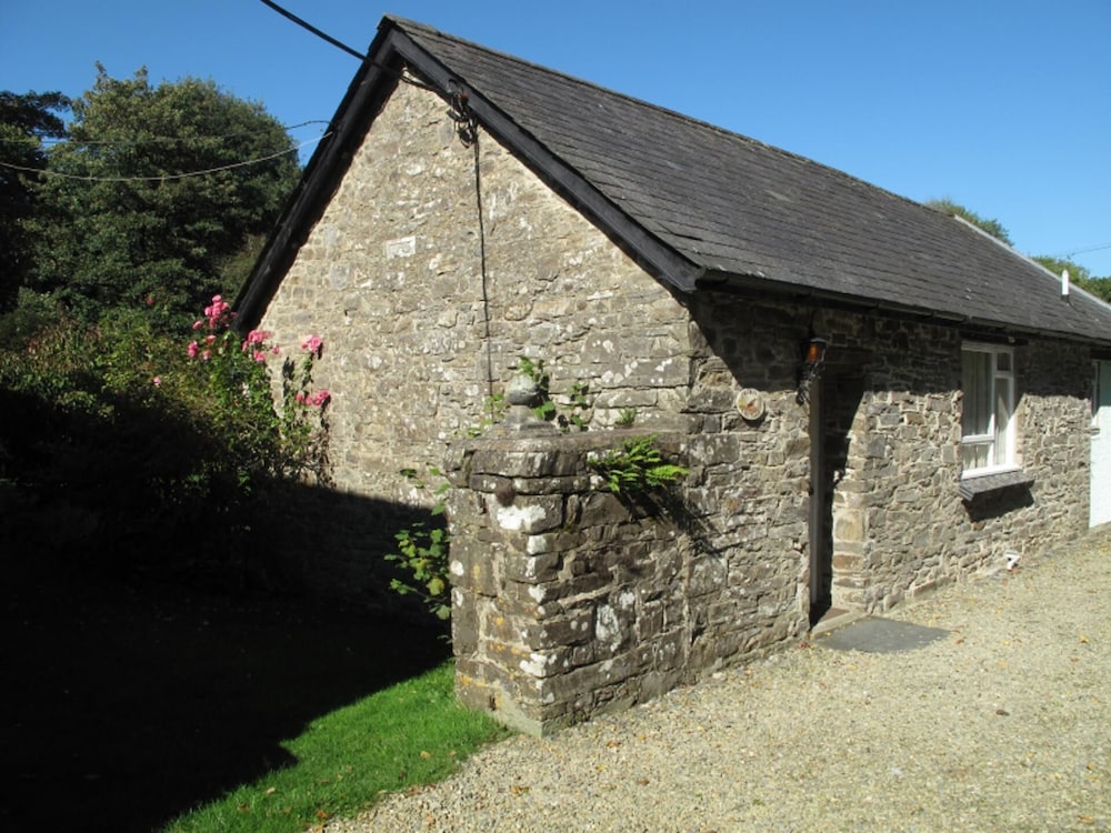 Photo 10