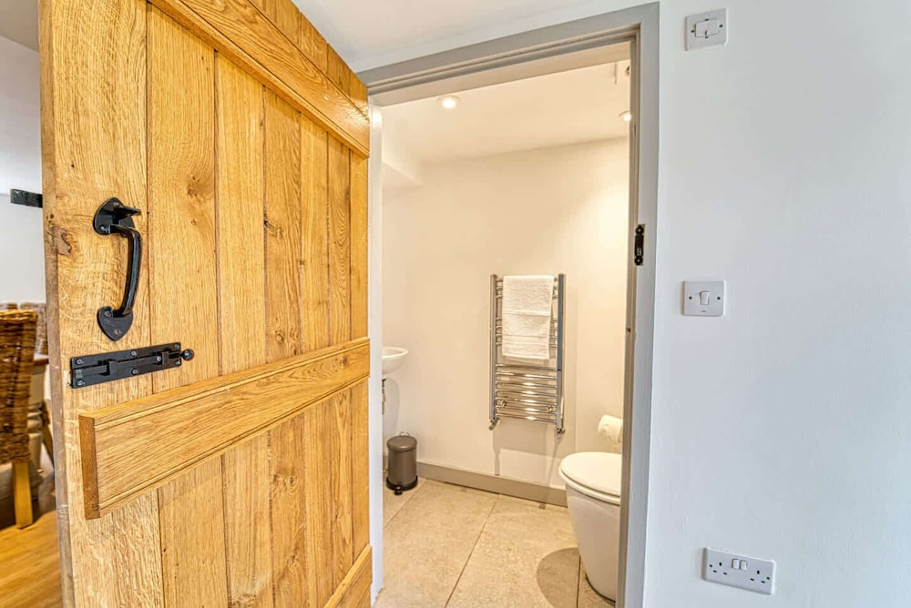 Host Stay Bridgepoint House