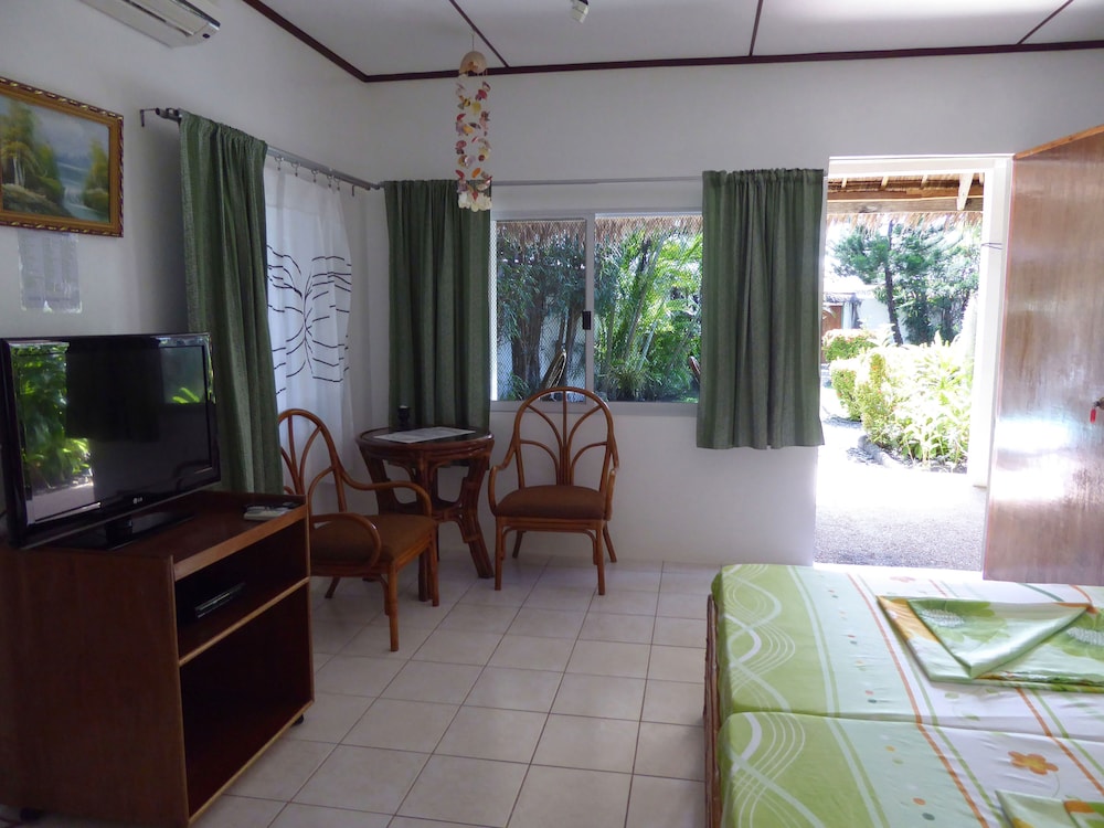 Marcosas Cottage Resort