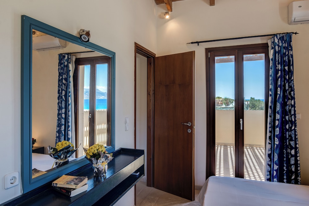 Crete Essence Villas – Lagkada