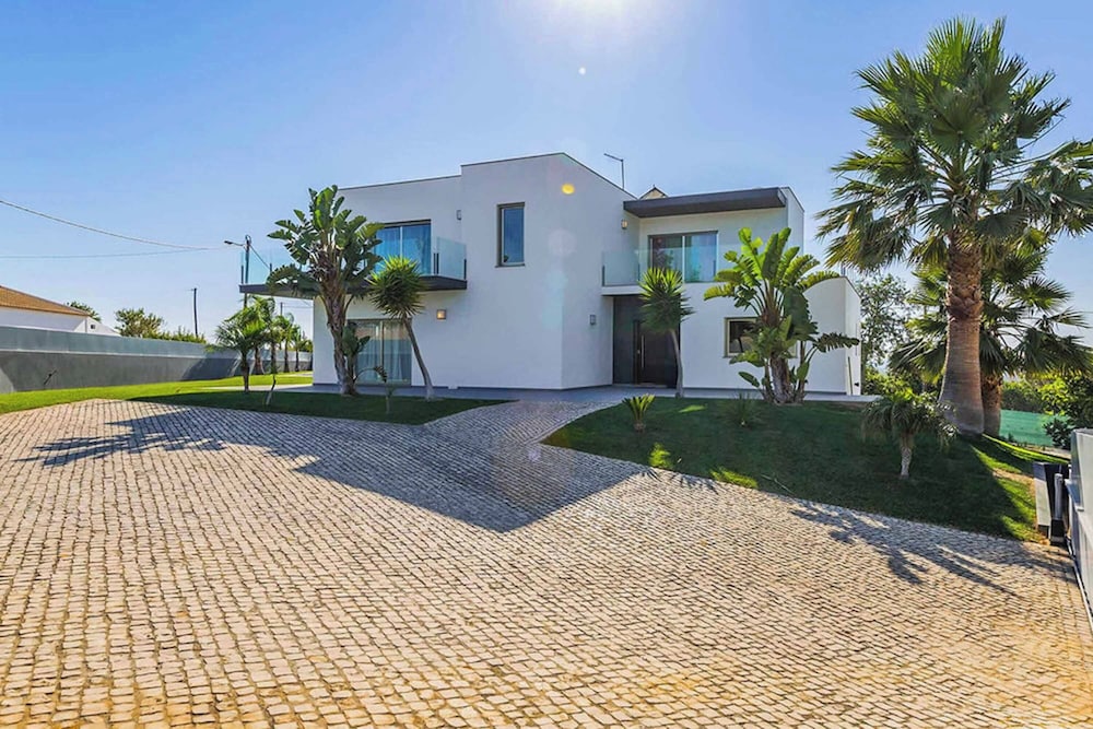 Villa Dala
