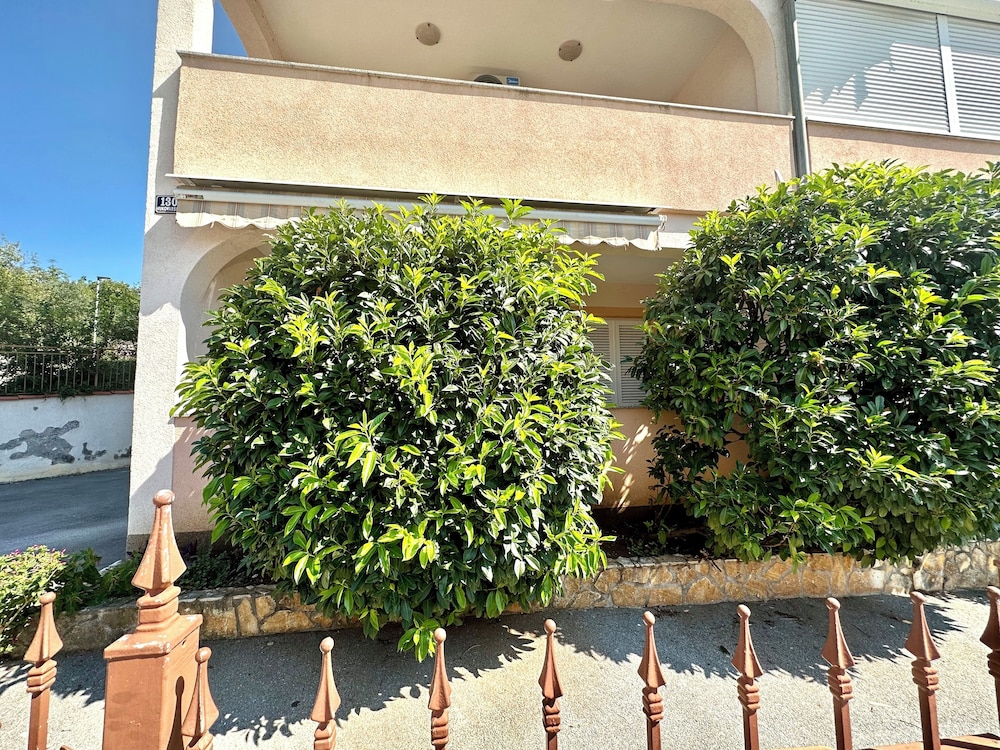Apartman Portos